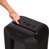 Шредер Fellowes PowerShred LX85 черный (секр.P-4) фрагменты 12лист. 19лтр. скрепки скобы пл.карты