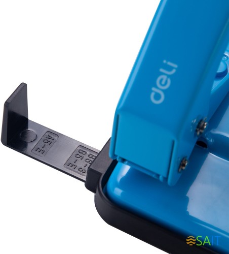 Дырокол Deli E0138 макс.:35лист. металл ассорти отв.:2 с линейкой