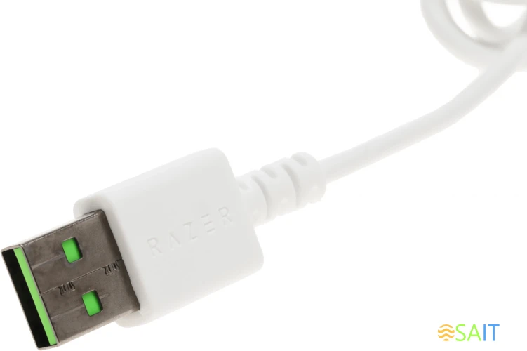 Мышь Razer DeathAdder Essential белый оптическая 6400dpi USB для ноутбука 5but (RZ01-03850200-R3C1)