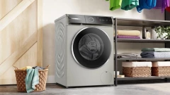 Стиральная машина Bosch Serie 8 WGB2560XME пан.англ. класс: A загр.фронтальная макс.:10кг нержавеющая сталь инвертер
