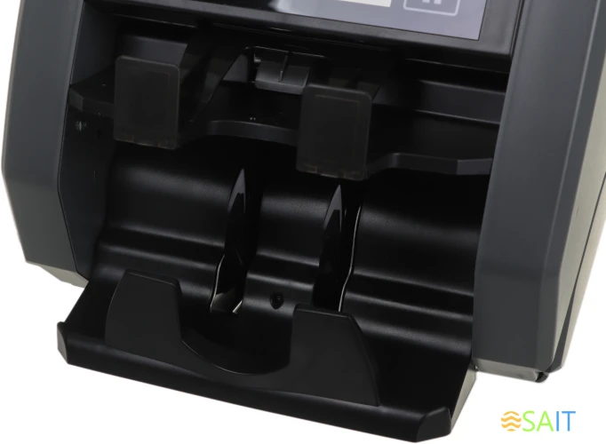 Счетчик банкнот Dors 820M1 RUS1 FRZ-046543 рубли