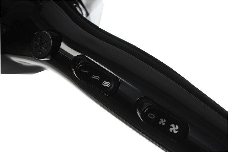 Фен Starwind SHP6103 2000Вт черный