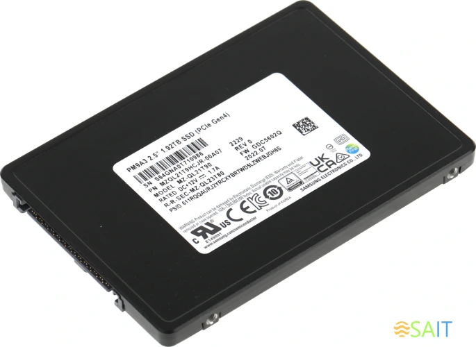 Накопитель SSD Samsung PCIe 4.0 x4 1920GB MZQL21T9HCJR-00A07 PM9A3 1 DWPD OEM