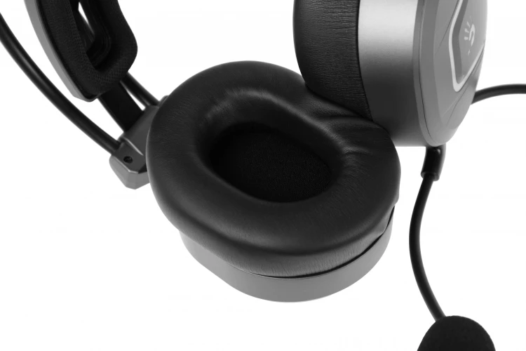 Наушники с микрофоном A4Tech Bloody MC750 серый 2.3м мониторные USB оголовье (MC750 GREY)