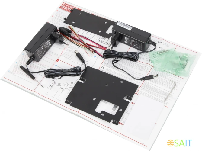 Комплект домофона HiWatch DS-D100IKWF(B) белый