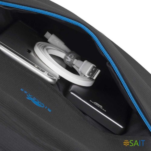 Рюкзак для ноутбука 17.3" Riva 8069 черный полиэстер