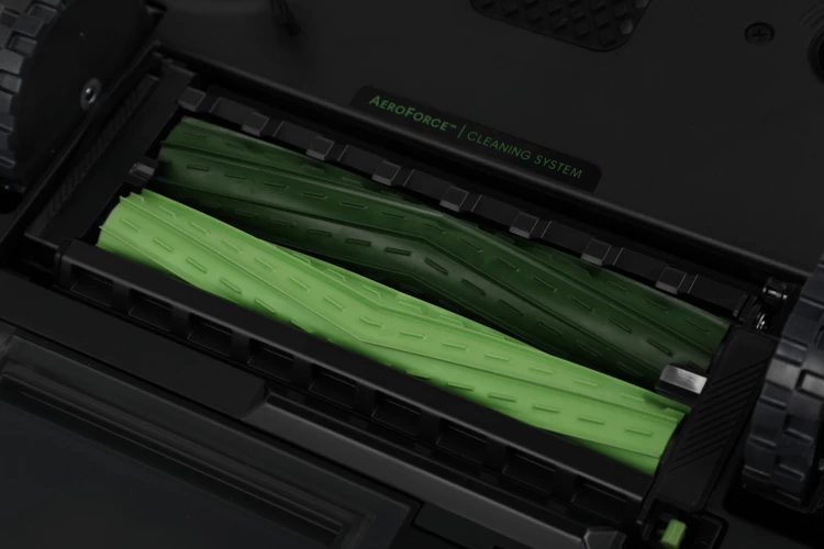 Пылесос-робот Irobot Roomba J7 60Вт черный