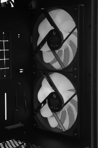 Корпус Lian-Li Lancool 207 черный без БП ATX 4x120mm 2x140mm 2xUSB3.0 audio bott PSU