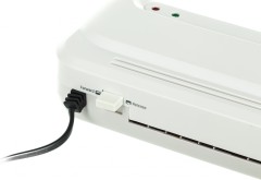 Ламинатор Deli E2132 A4 (70-100мкм) 22см/мин реверс