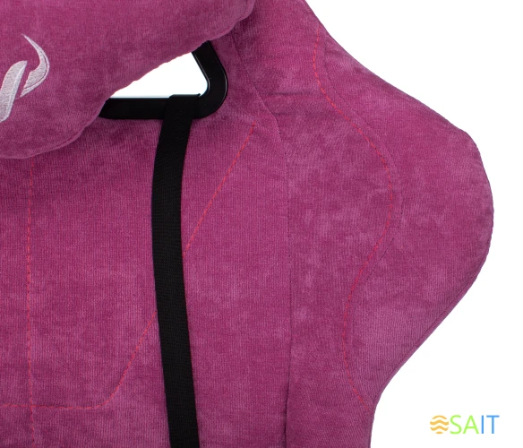 Кресло игровое Zombie VIKING KNIGHT Fabric малиновый Light-15 с подголов. крестов. металл