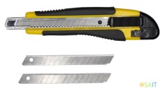 Нож канцелярский Silwerhof шир.лез.9мм фиксатор усиленный 2 сменных лезвия желтый/черный блистер