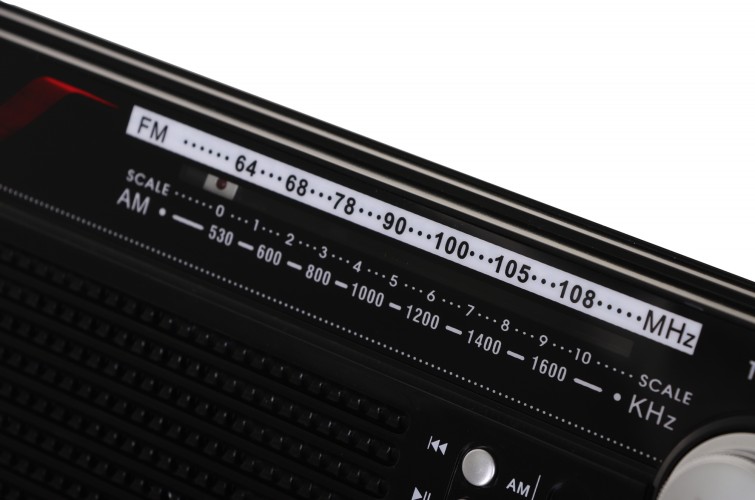 Радиоприемник портативный Supra ST-33U черный USB SD