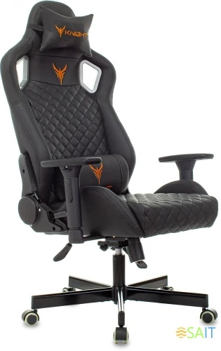 Кресло игровое Knight Outrider черный ромбик эко.кожа с подголов. крестов. металл