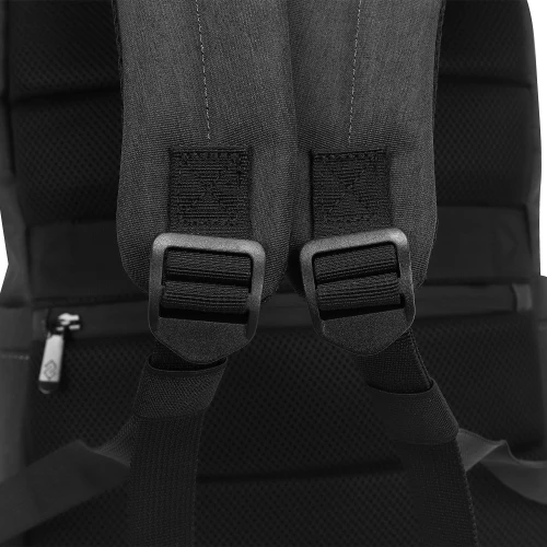 Рюкзак для ноутбука 15.6" Digma Business B1 черный полиэстер (DGBP15B1BK)